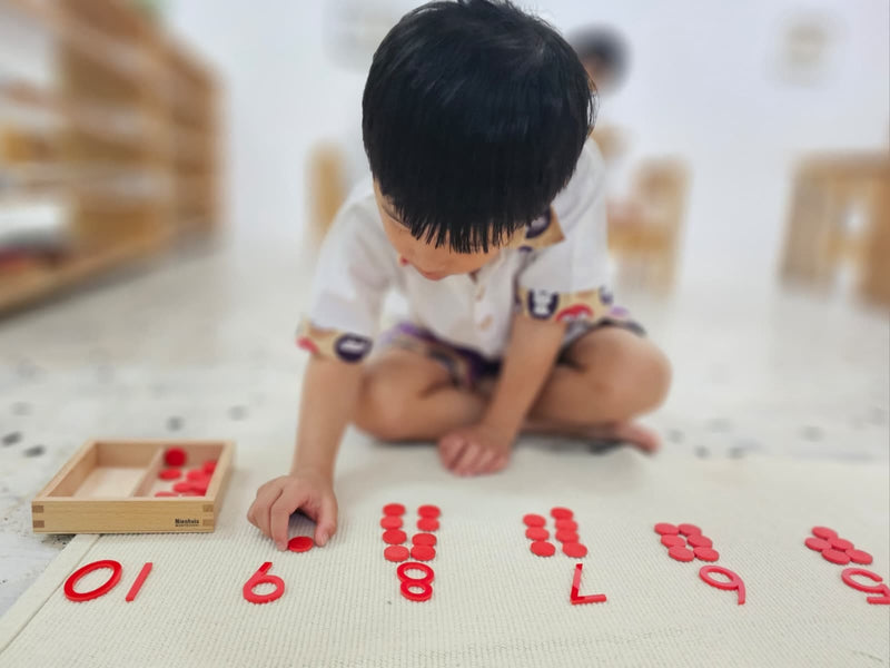 我的孩子是不是太忙了？理解过度安排日程及慢童年的必要性