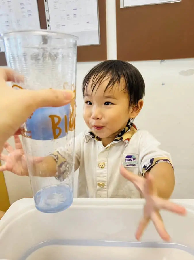 Montessori at Home: Mandarin Theme – It’s Raining